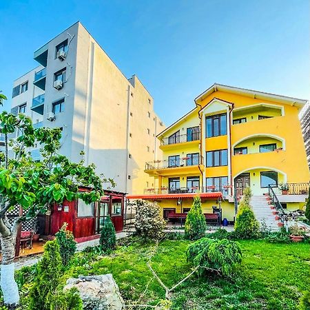 Vila Orange Hotel Navodari Exterior photo